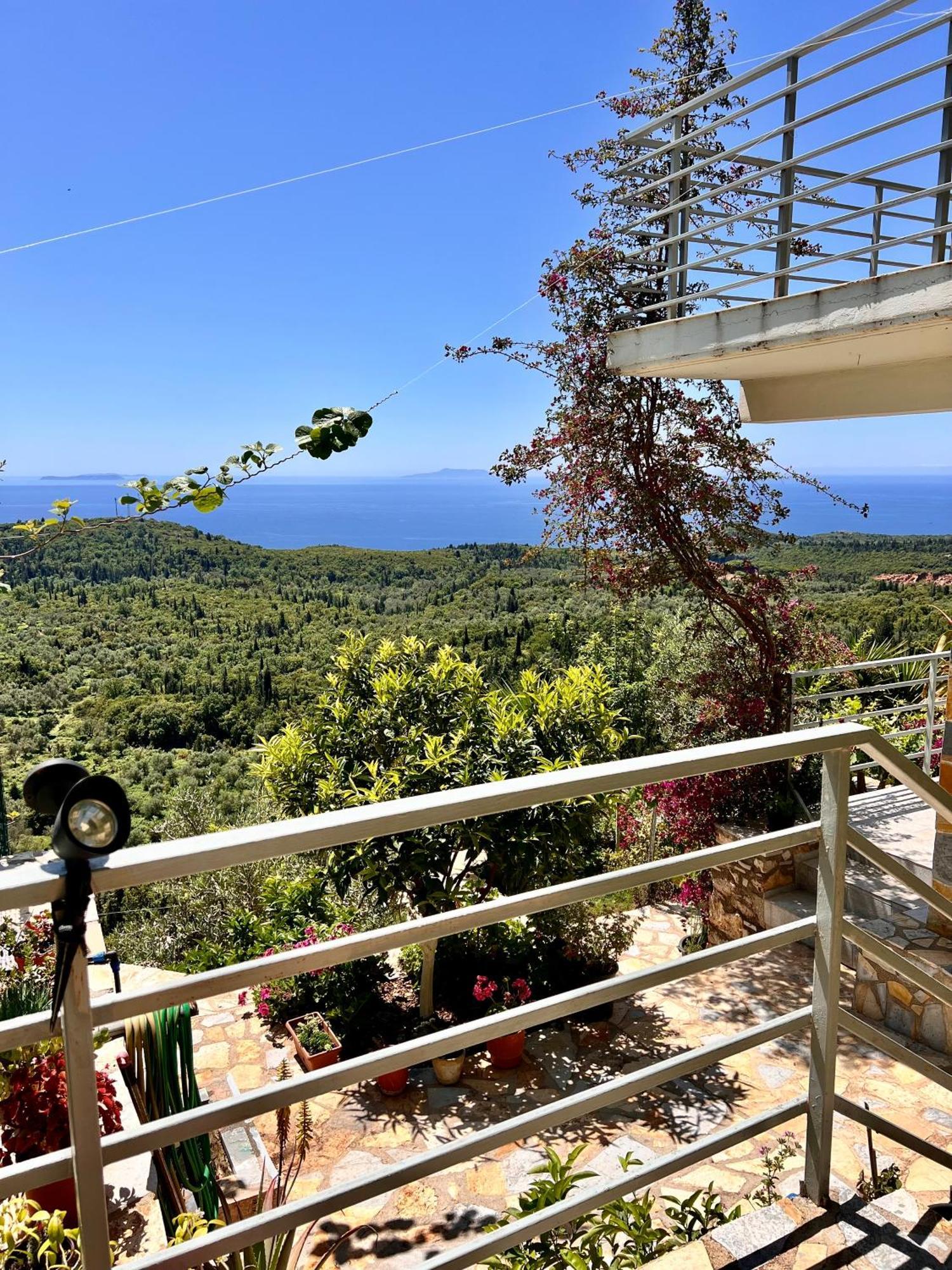 Vila Tatjana Hostal Vuno Exterior foto